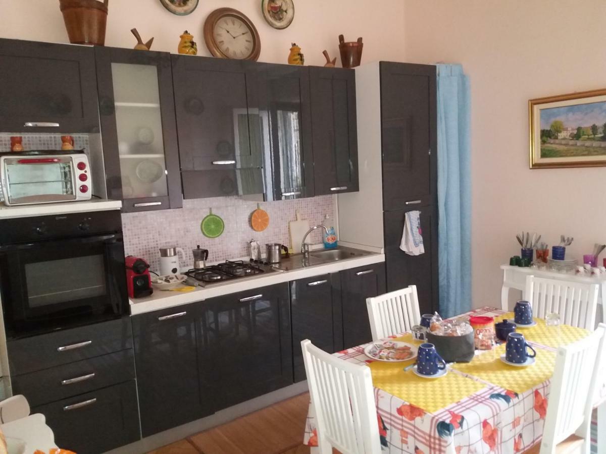 Da Selly Bed & Breakfast Мантова Екстериор снимка